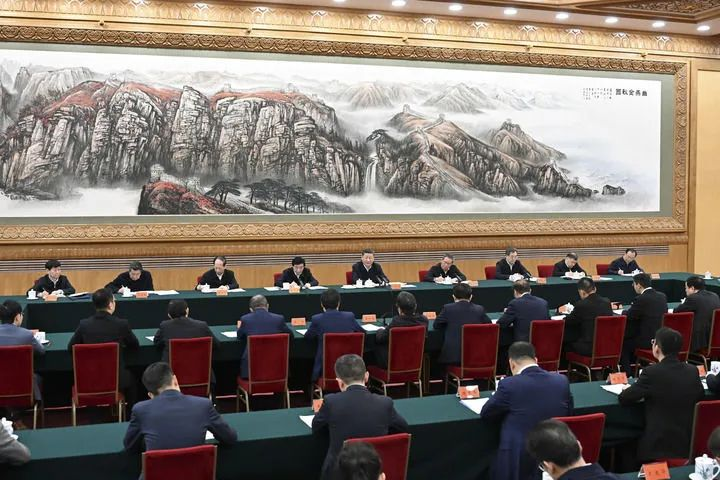 习近平：民营经济发展前景广阔大有可为 民营企业和民营企业家大显身手正当其时