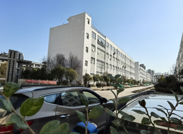 六盘水高新区仓储出口加工物流园一角